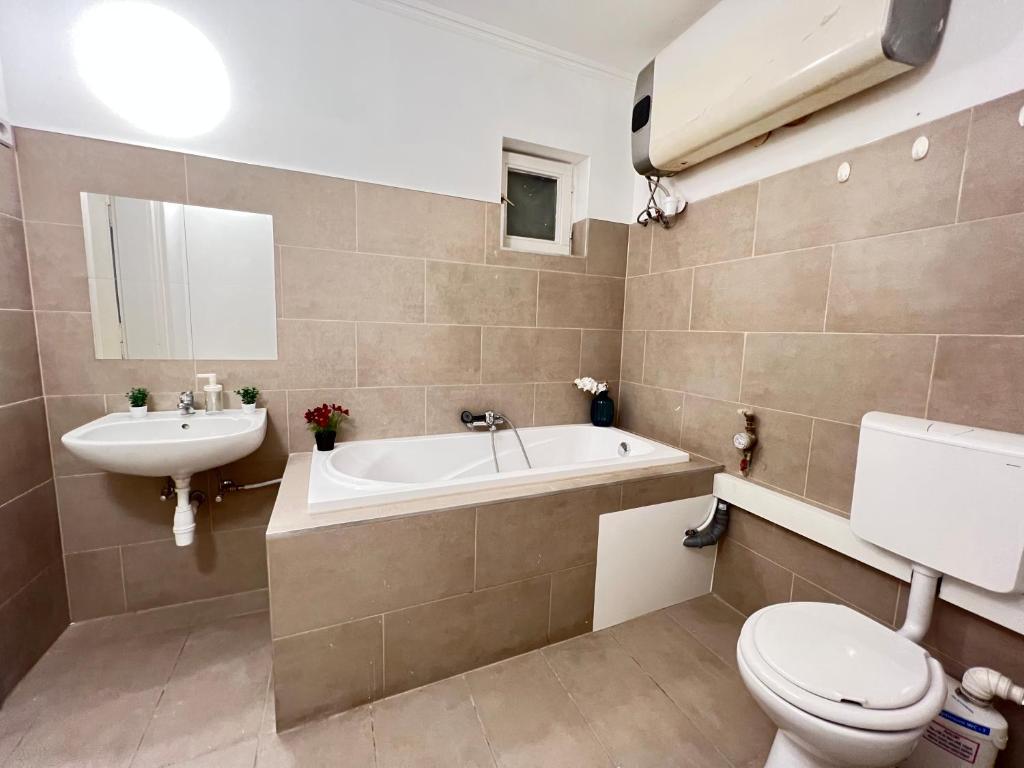 Koupelna v ubytování Baross Apartment with Convenience and Style