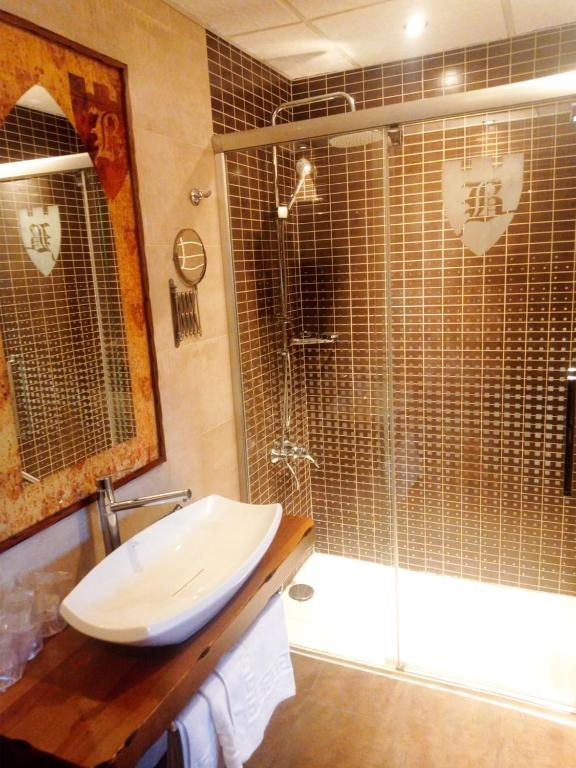 Hotel La Brasa - Superior Triple Room