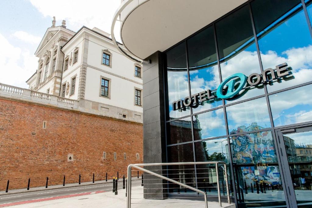 Motel One Warsaw-Chopin - Resim 9