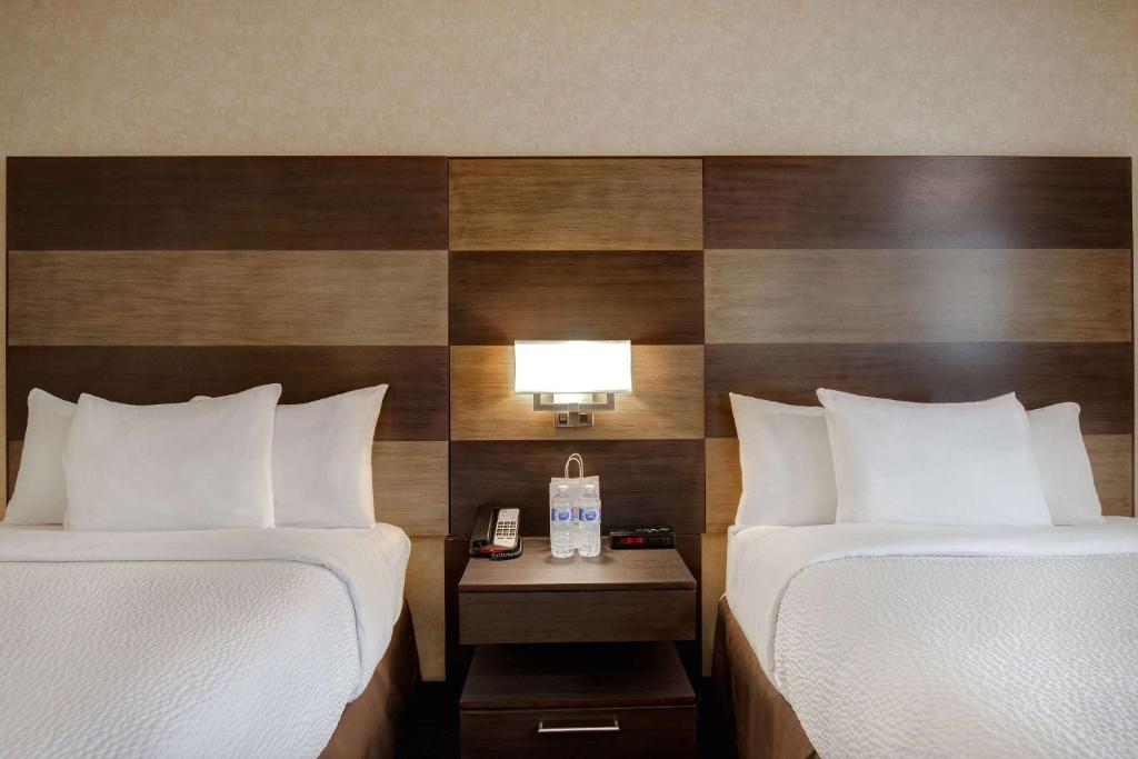 Days Inn by Wyndham Calgary South - Resim 18