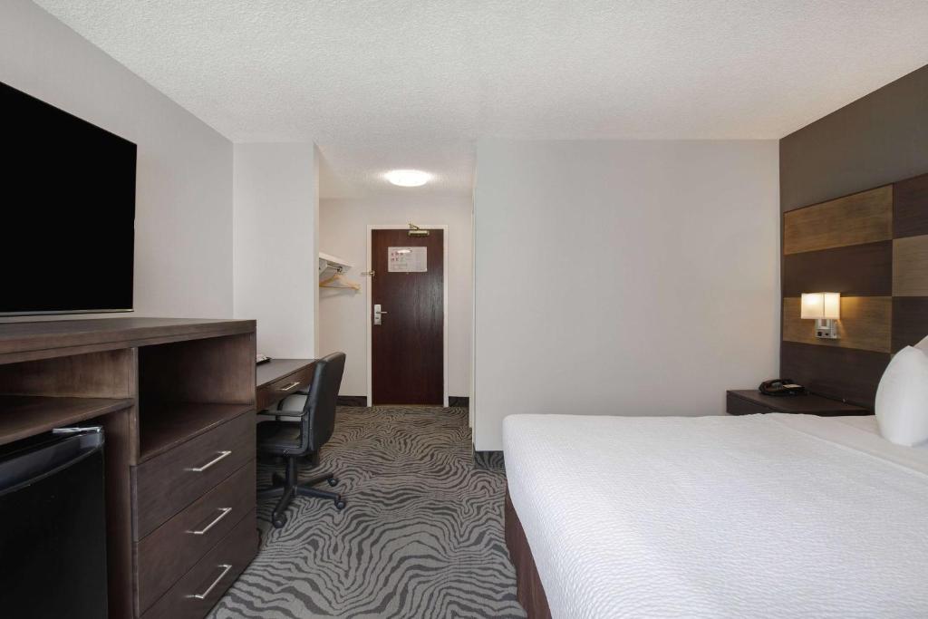 Days Inn by Wyndham Calgary South - Resim 28