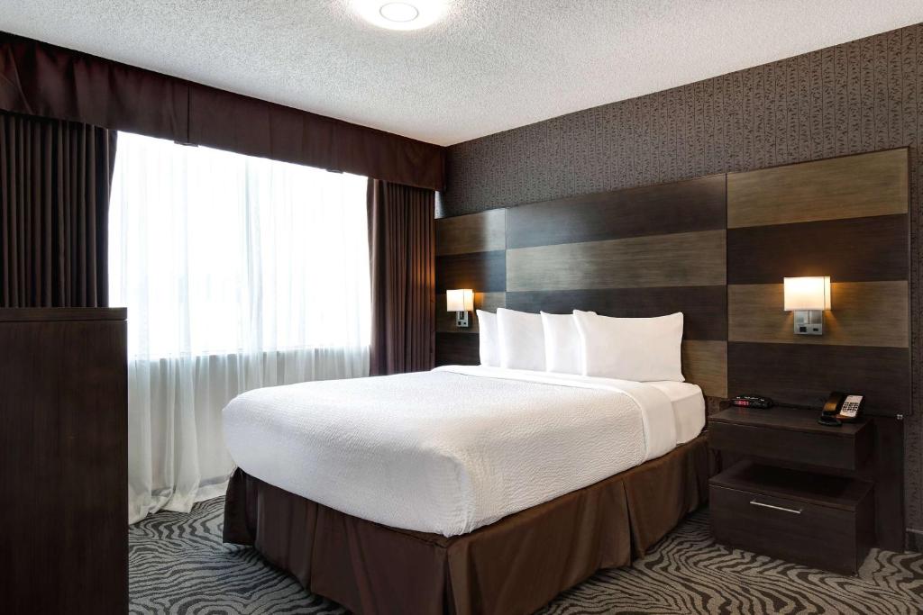 Days Inn by Wyndham Calgary South - Resim 32