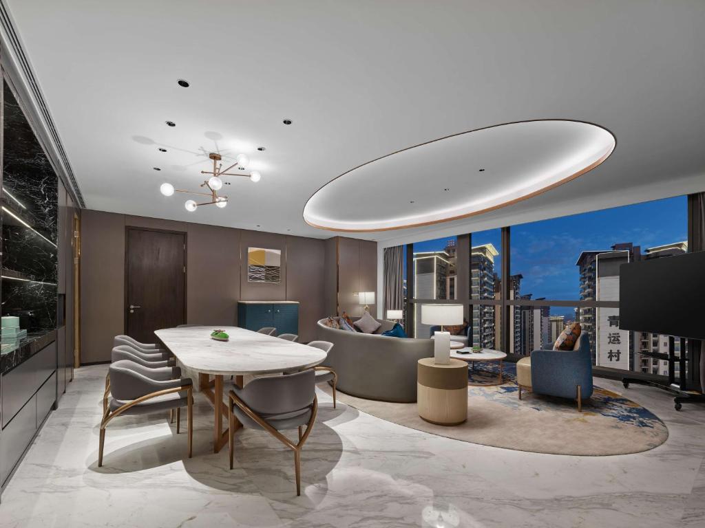 TV a/nebo společenská místnost v ubytování Doubletree By Hilton Nanning Wuxiang