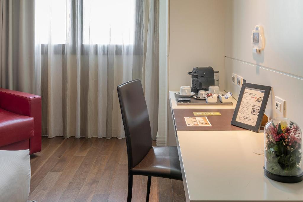 Fotografie z fotogalerie ubytování H10 Roma Città v Římě