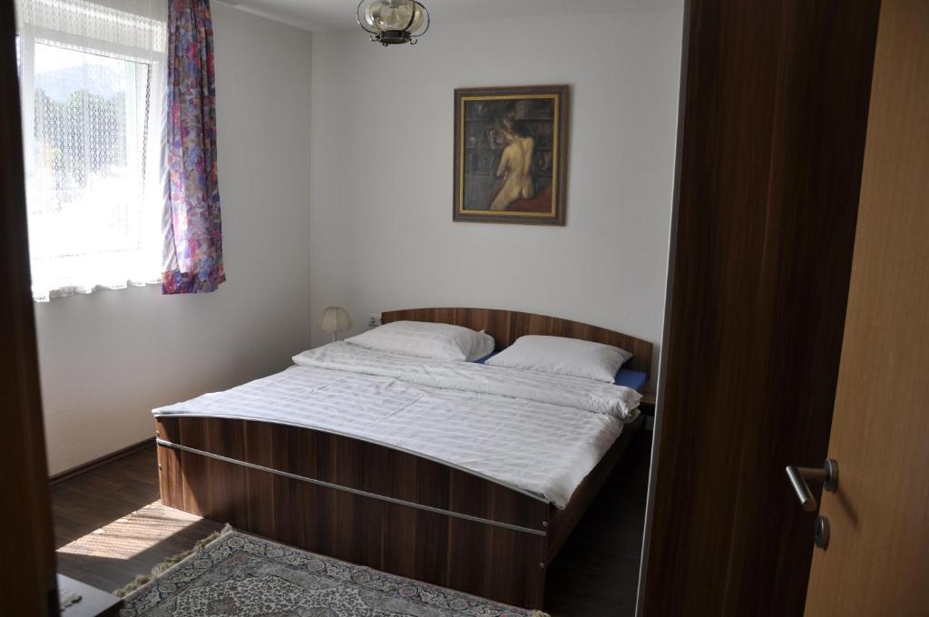 Hotel Martina - Appartement De Deux Chambres Avec Balcon