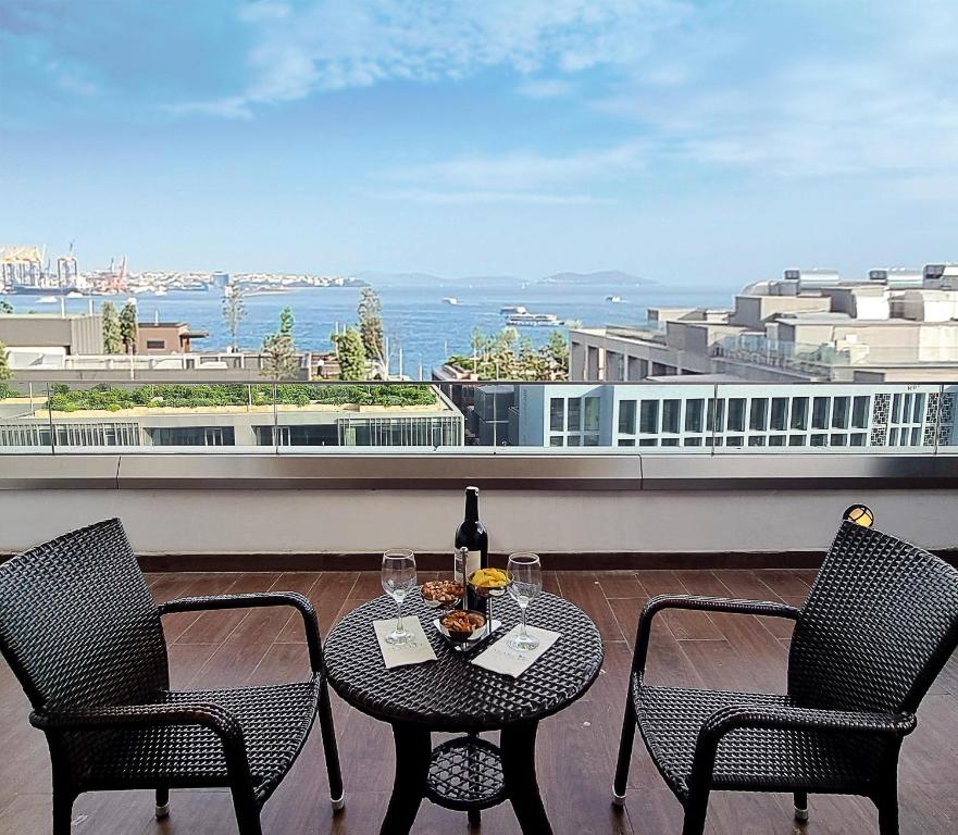 لابی و فضای عمومی Port Bosphorus Hotel - تصویر ۵