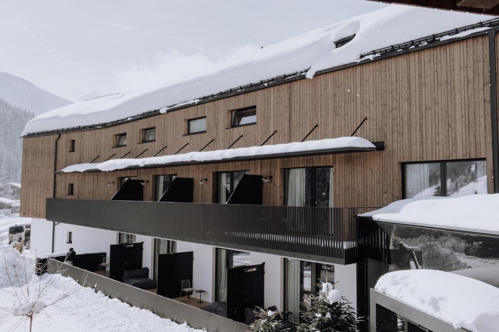 Haus Jausern v zime