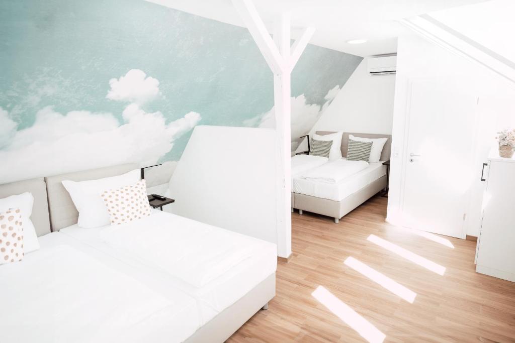 House of Blooms - 17