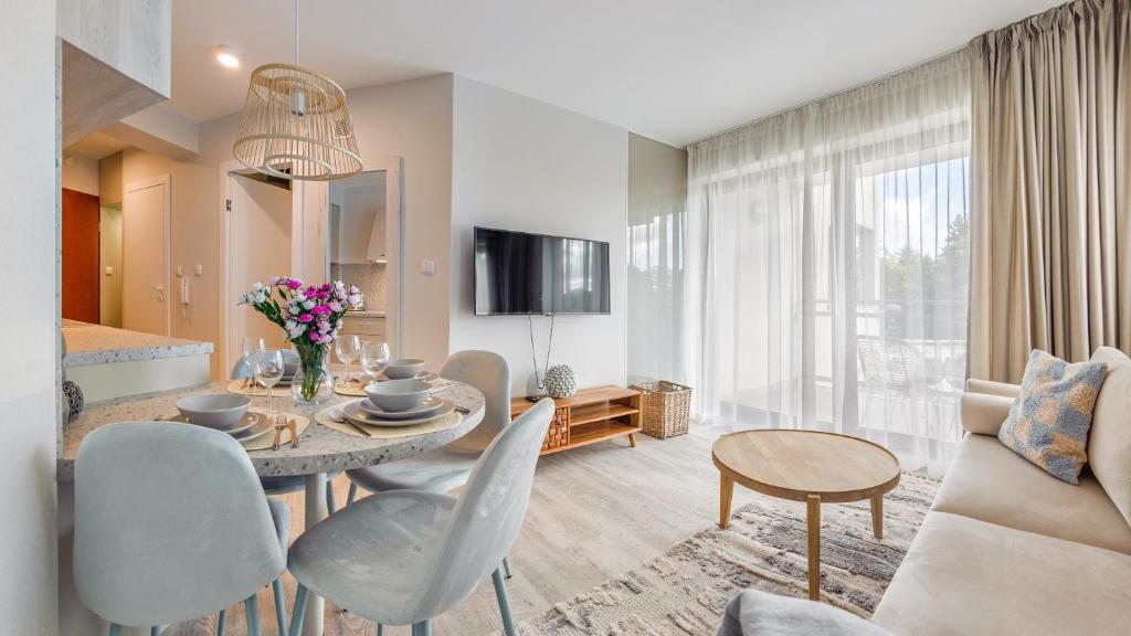 Prywatne apartamenty Sun & Snow w Maloves - One-Bedroom Apartment