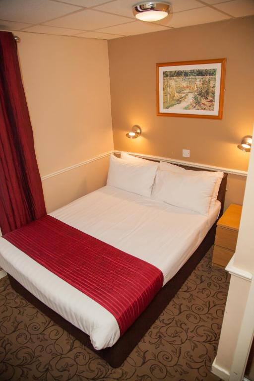 The Lawton - Resim 43