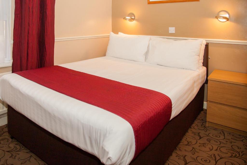 The Lawton - Resim 45