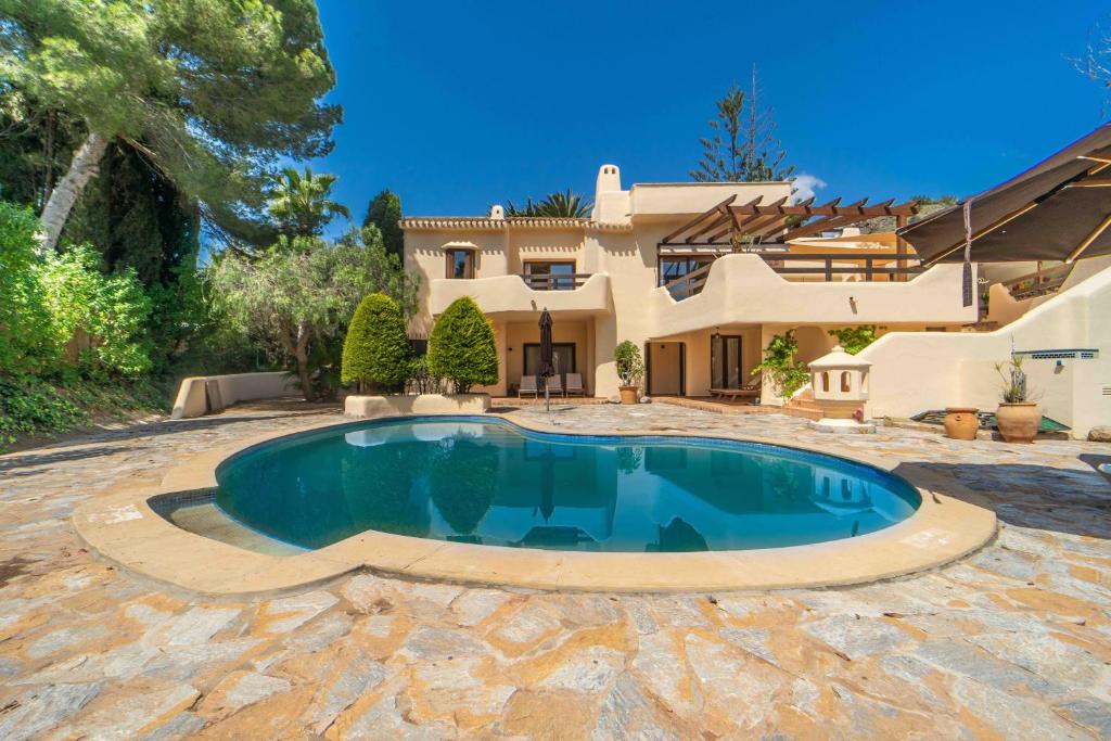 Bazén v ubytování Stunning Front Line Golf Villa - La Manga Club nebo v jeho okolí