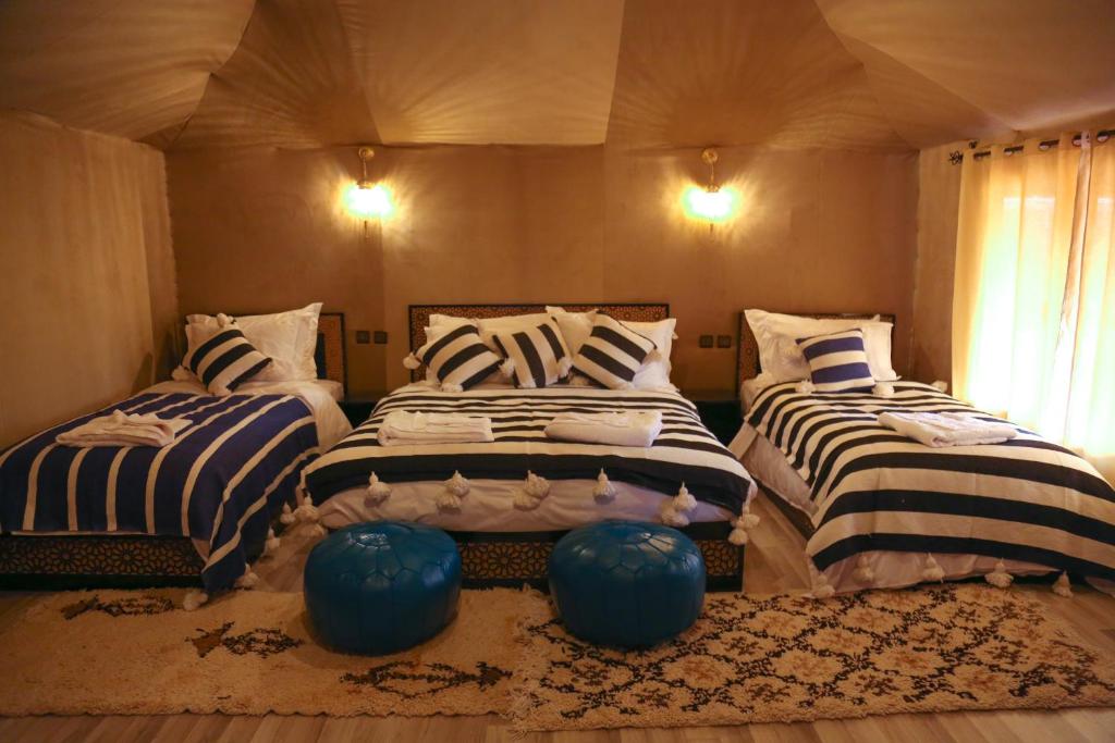Postel nebo postele na pokoji v ubytování Luxury berber style