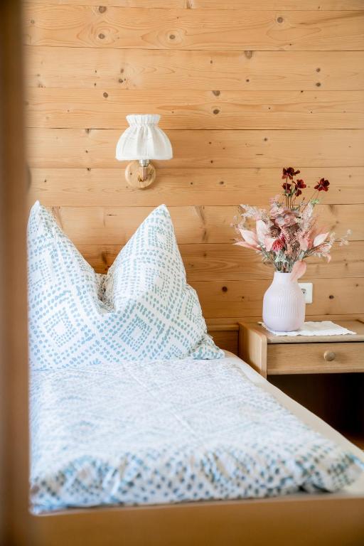 Postel nebo postele na pokoji v ubytování Landhaus Geisler