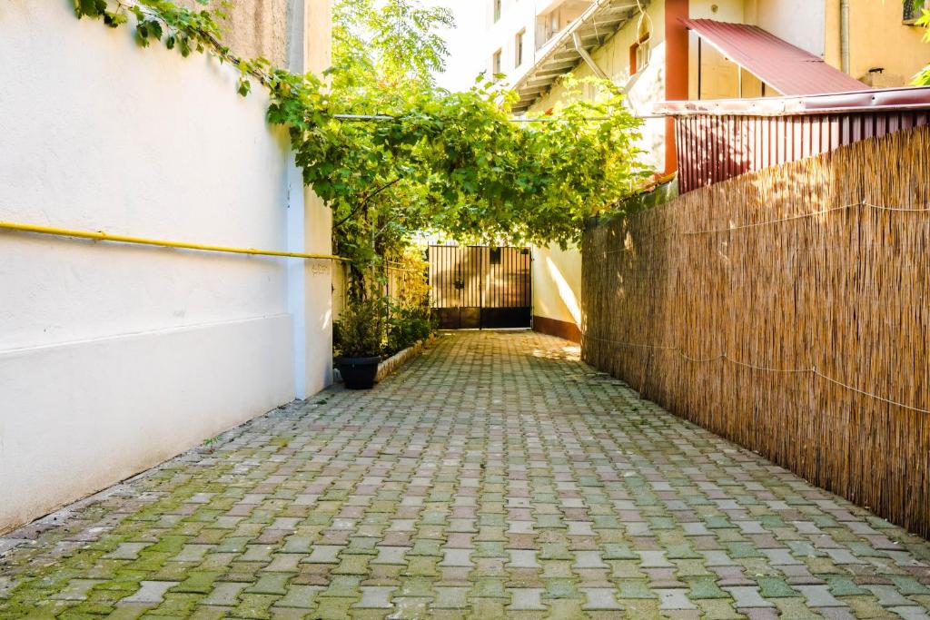 HOSTEL SPORT BUCHAREST photo