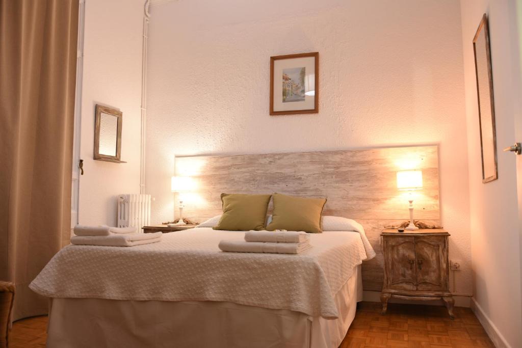 Ally's Bed&Breakfast, - Çift Kişilik Oda - Özel Banyolu