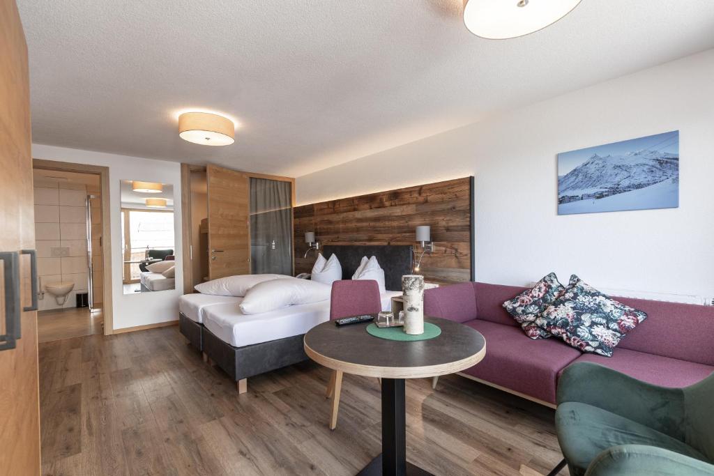 Posezení v ubytování Hotel Garni Birkhahn