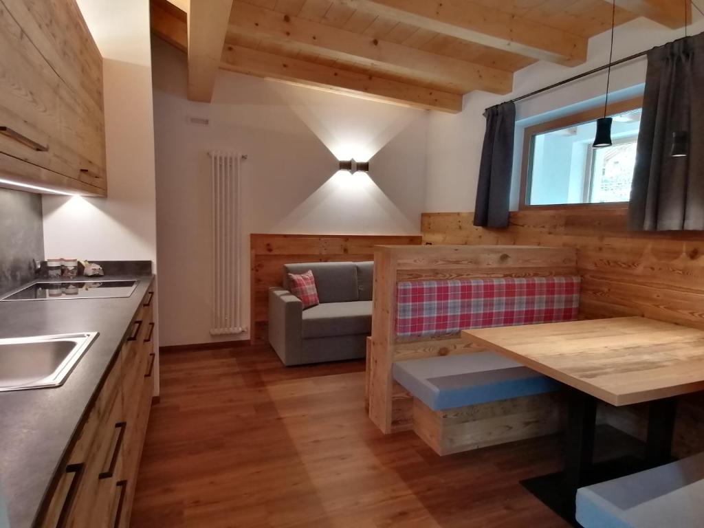 DOLOMITES B&B - Suites, Apartments and SPA - Two-Bedroom Apartment