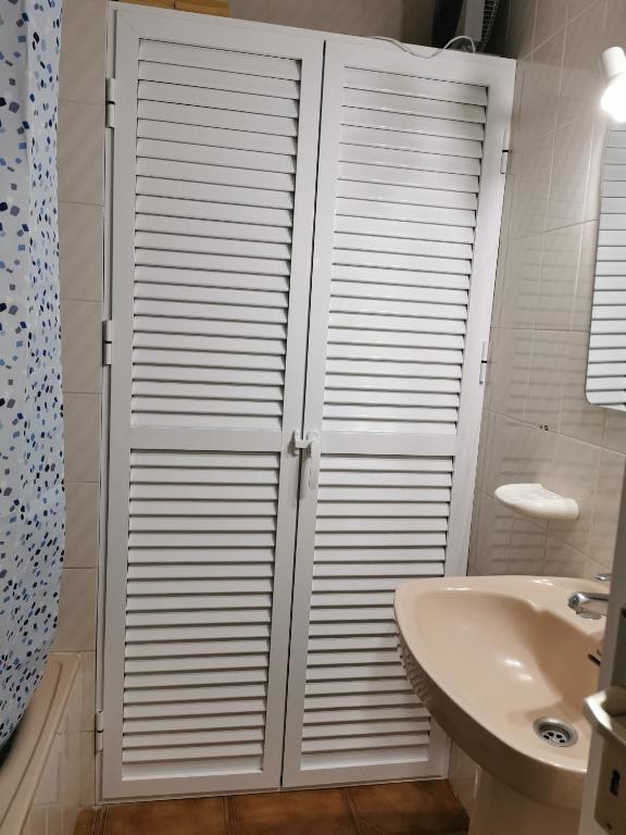Koupelna v ubytování Apartamentos Playamar II