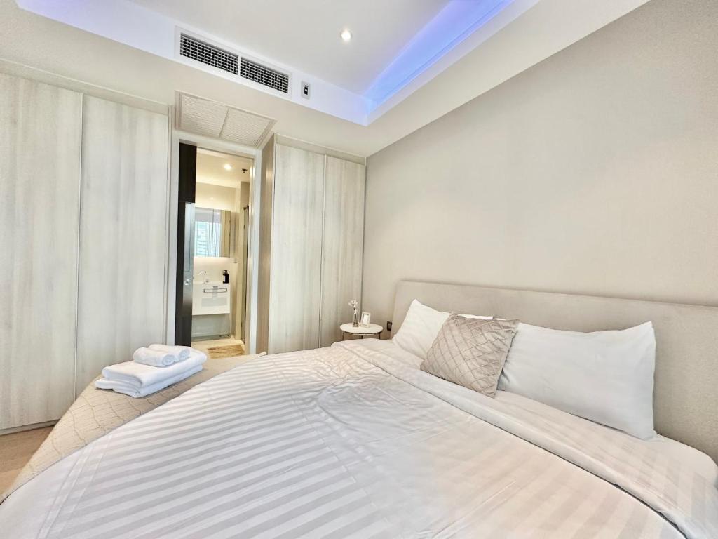 Sukhumvit 11#Luxury#Pool#Gym#BTS Nana&MRT Sukhumvit#1BR#Max4ppl - One-Bedroom Apartment
