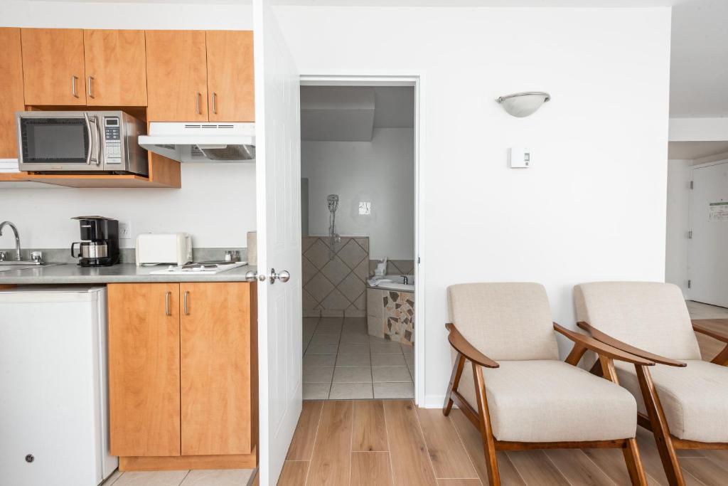 Hotel les Suites Labelle - Resim 25