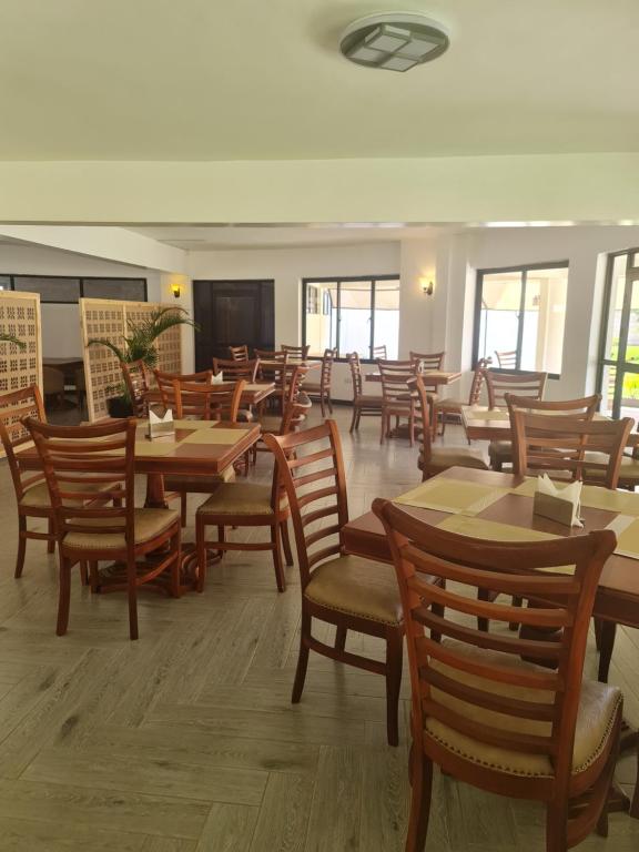 Restaurace v ubytování Ol Muteita Lodge