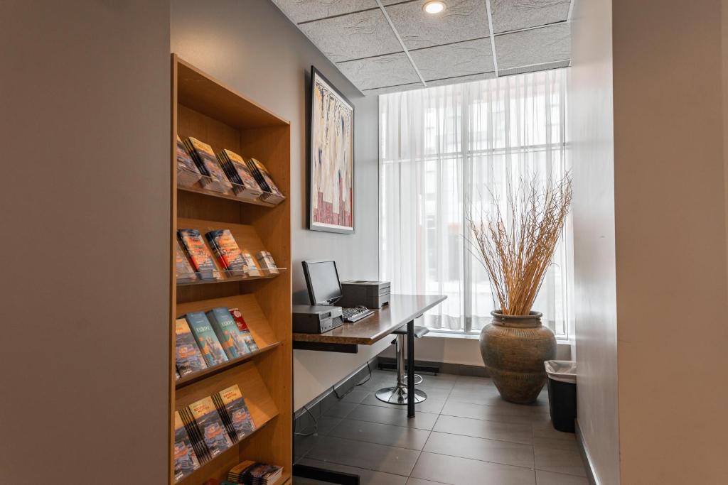 Hotel les Suites Labelle - Resim 11