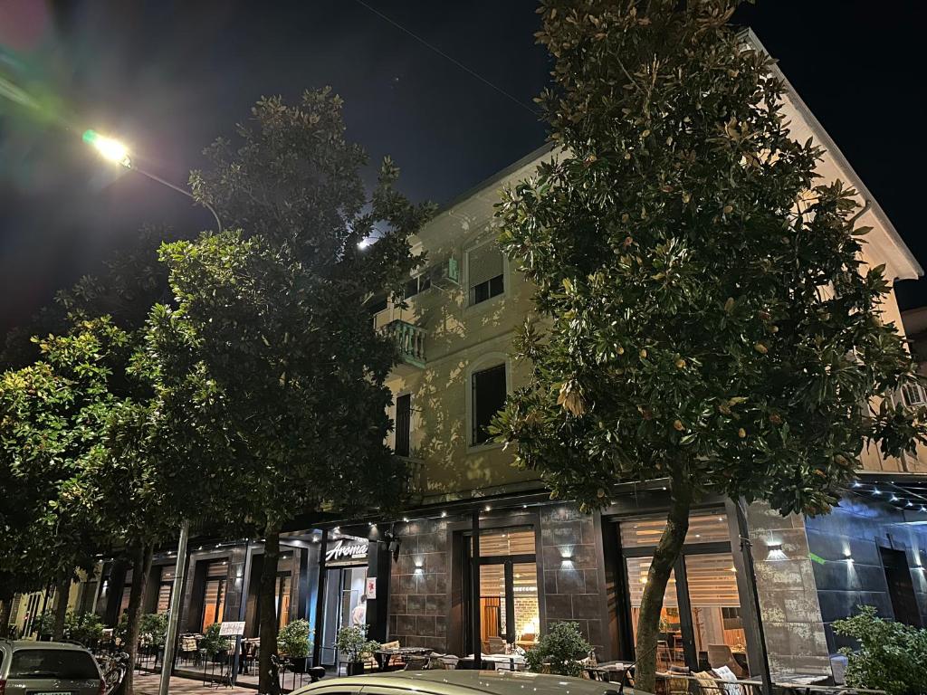 Moonlight Apartment - Image 6