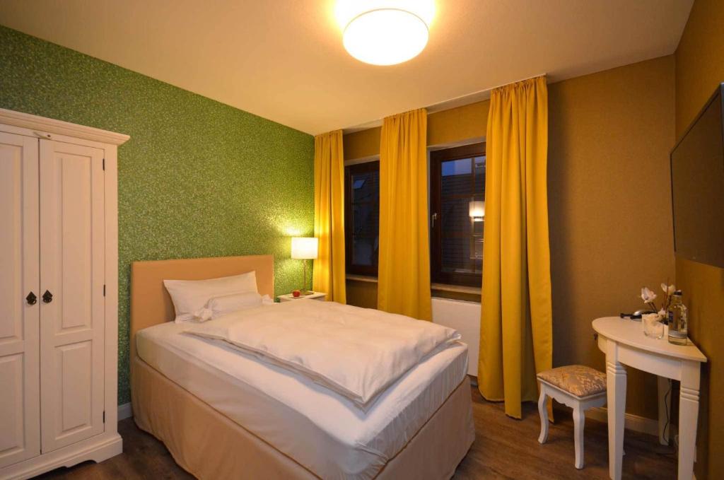 Hotel am Kirchplatz - Deluxe Single Room