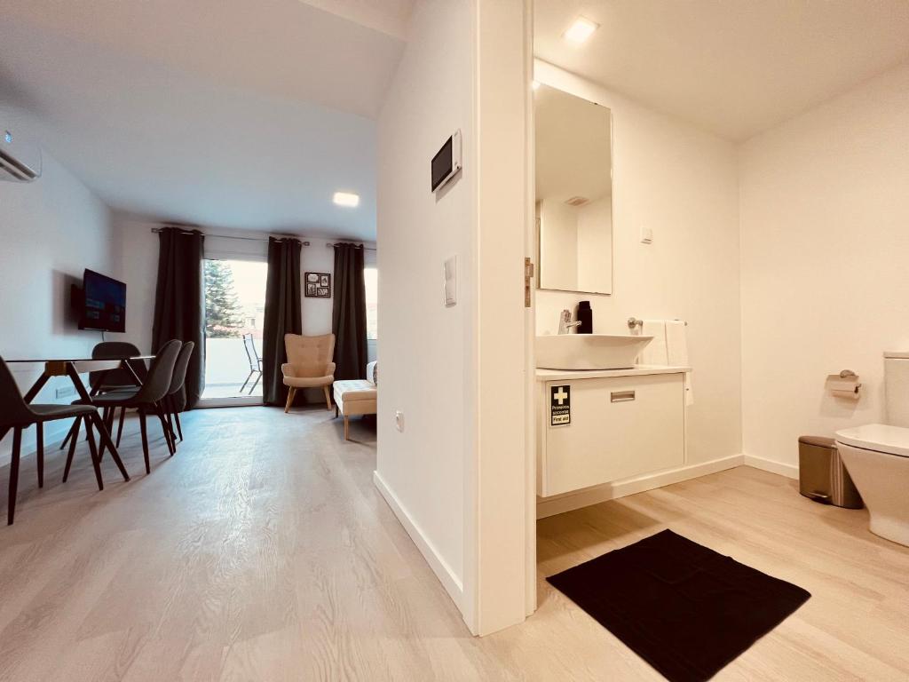 Living Funchal iNN - 12