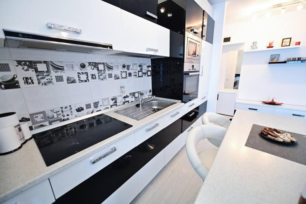 Dapur atau dapur kecil di FLH - Apt Sofia