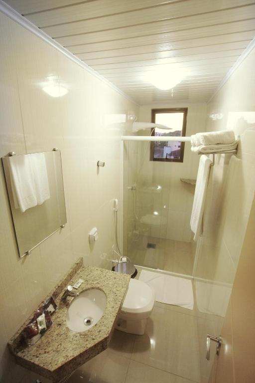  Hotel Real