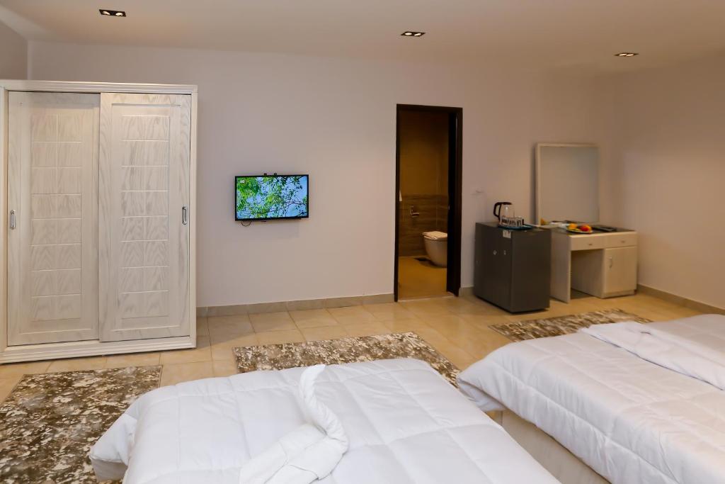 Pyramids Land Hotel - 9