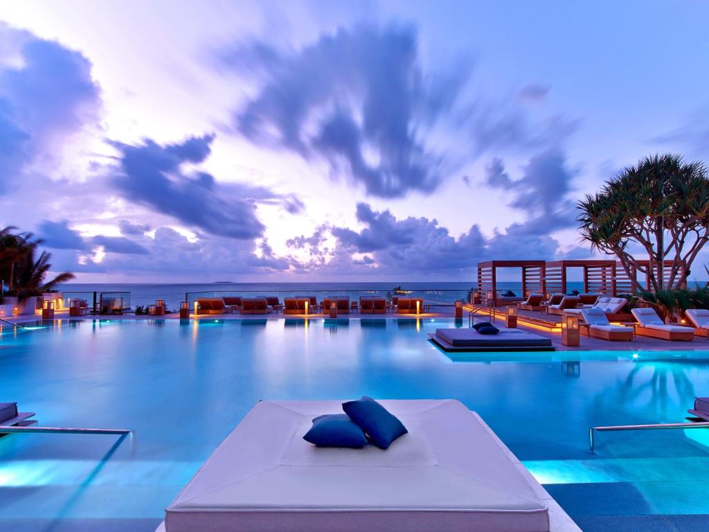 Bazén v ubytování 1 Hotel South Beach nebo v jeho okolí