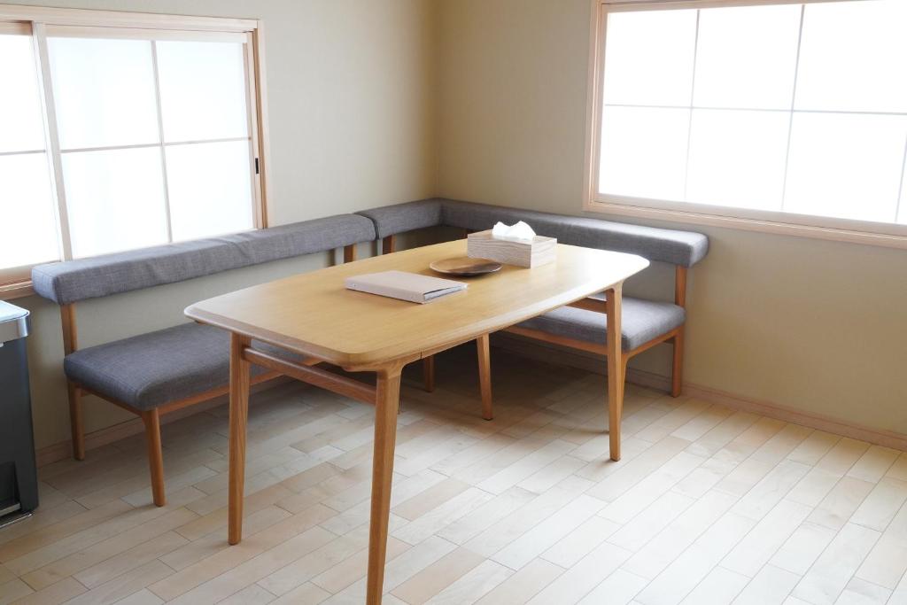 RIKKA HANASATO - Deluxe Wohnung
