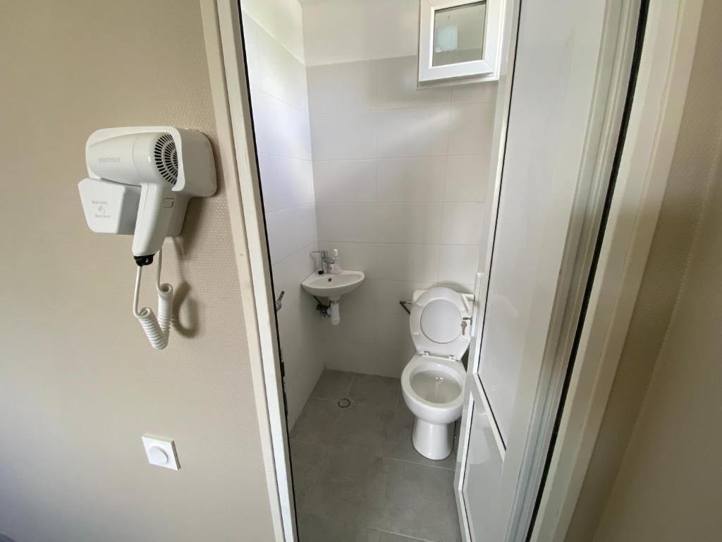 Zdjęcie z galerii obiektu Maison OK riba Aéroport Mérignac w mieście Mérignac