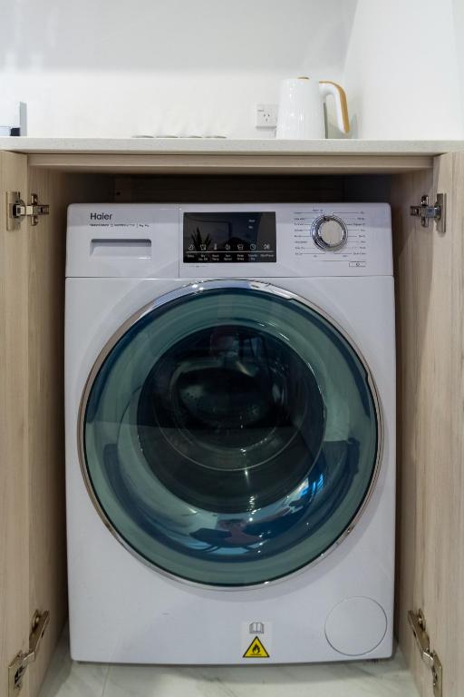 An Easy Walk to the CBD - 2 Bed, 2 Bathroom - Resim 24