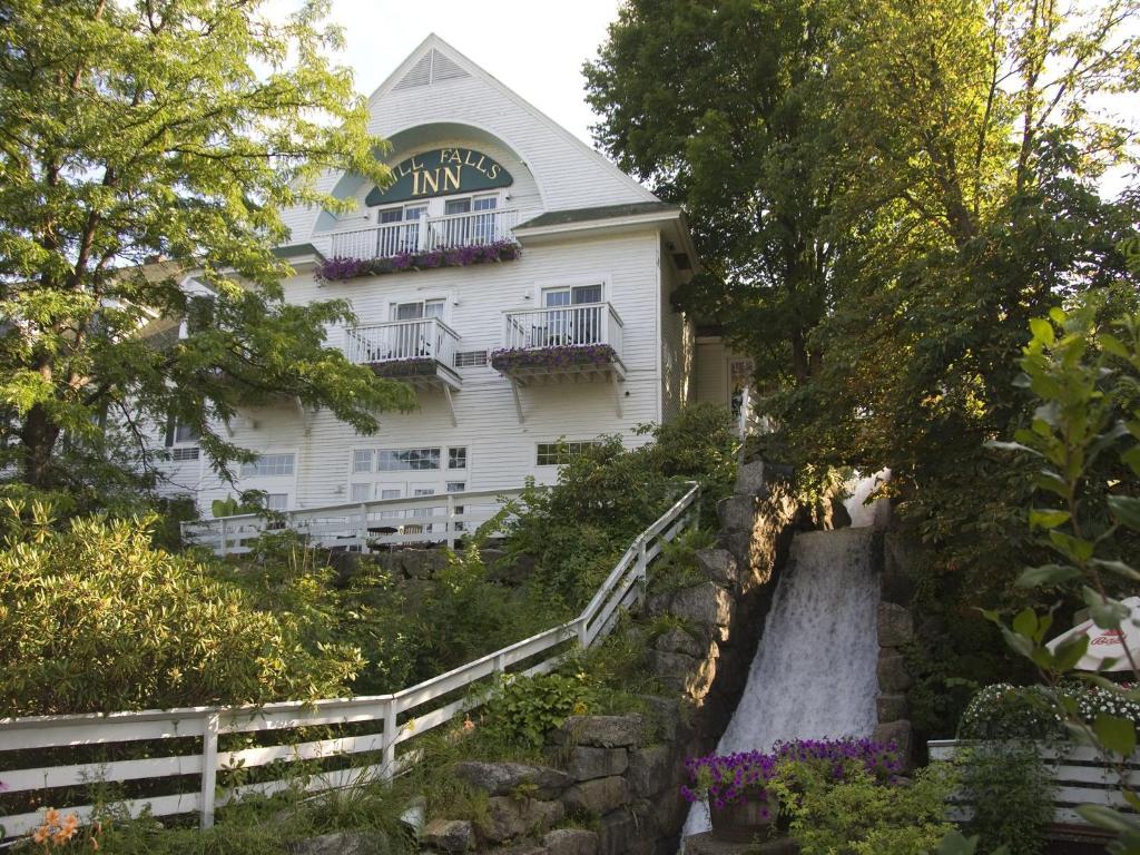Mill Falls at the Lake - Mill Falls Superior Queen Room