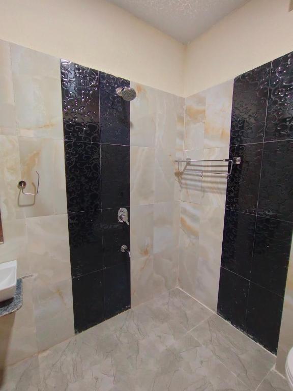 Koupelna v ubytování Hotel Grand Vijay