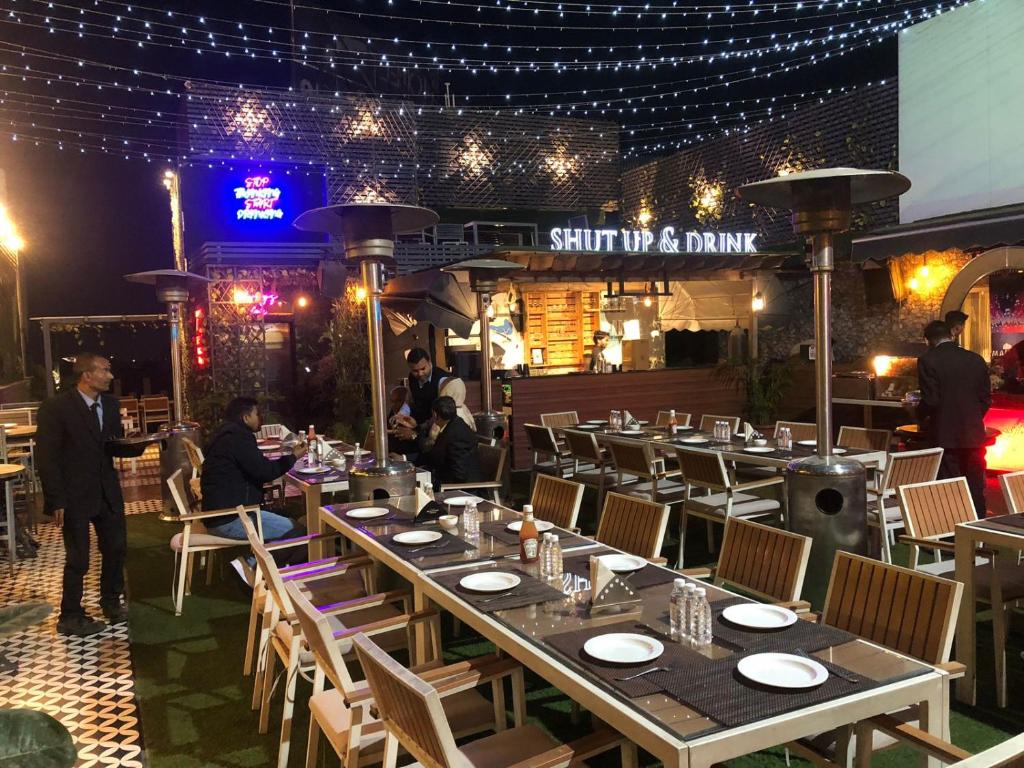 Ảnh trong thư viện ảnh của HOTEL SILVER STONE ở Ludhiana