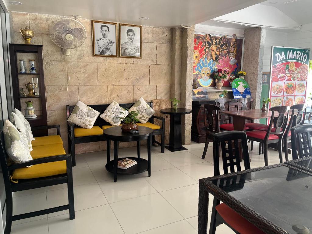 Posezení v ubytování Da Mario Hotel & Restaurant