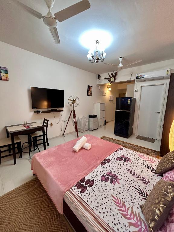 Postel nebo postele na pokoji v ubytování Good Stay Pool view Premium Studio Apartment 206