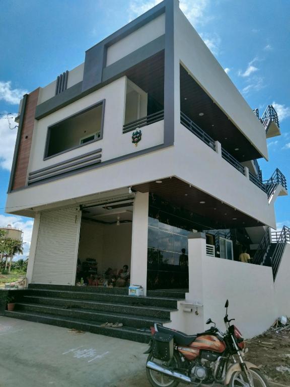 Mamatha Guest Inn