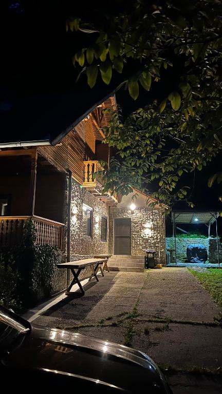 V13 Wild Cabin - Traditional mountain cabin with cosy modern rooms - Villa De Lujo