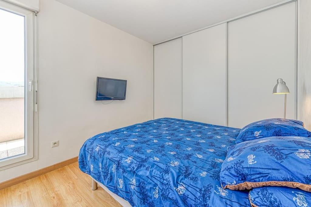 Postel nebo postele na pokoji v ubytování Standing, balcon avec vue, clim, tt équipé confort