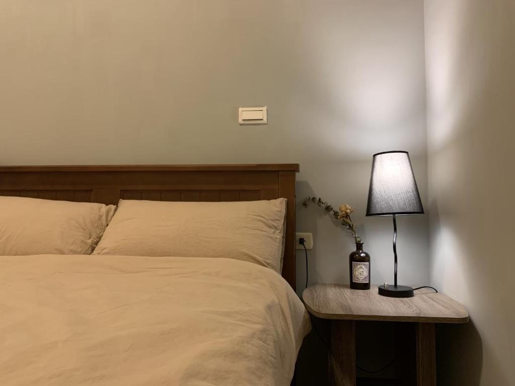 Postel nebo postele na pokoji v ubytování White Cat B&B