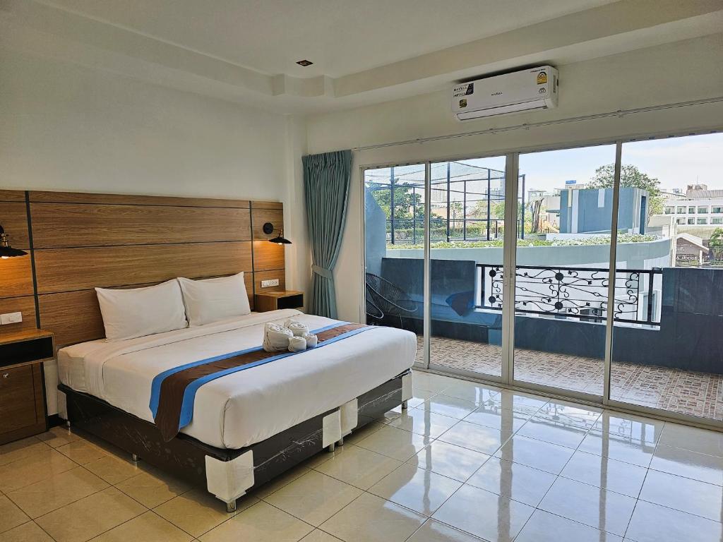 The Base Inn Pattaya - Resim 28