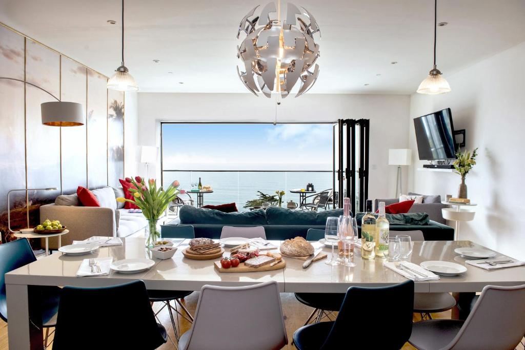 Istumisnurk majutusasutuses Sandpiper