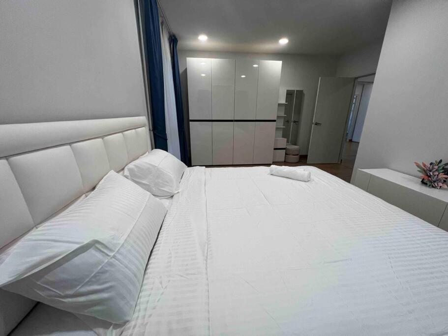 Bangna 4bedroom new house luxurious discount now, Банкок – Обновени цени  2023