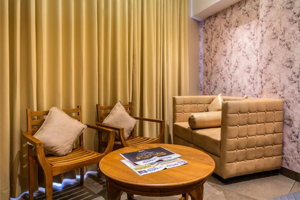 Posezení v ubytování Sundex Hotel